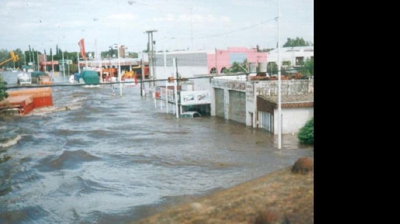 Se cumplen 21 años de la inundación y lo recuerdan con un homenaje a las víctimas