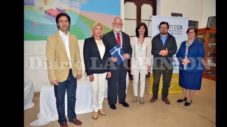 Alberto Manguel: “Queremos abrirnos y preguntar al resto del país lo que necesita”