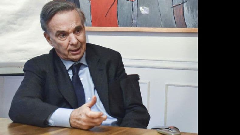 Pichetto dijo que “la elección está totalmente polarizada”