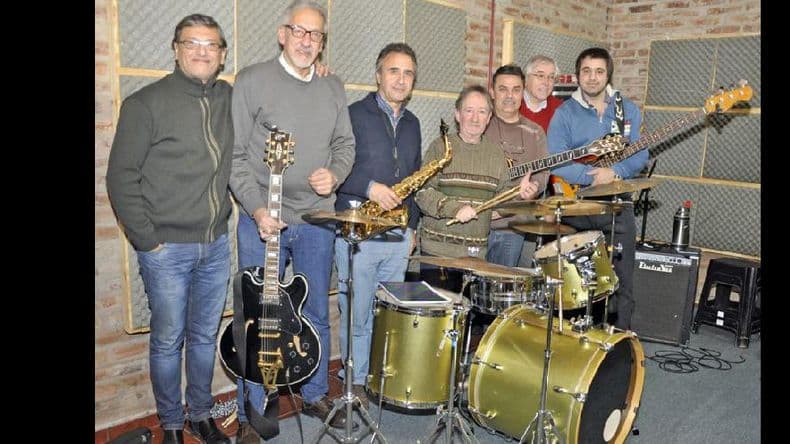 Debuta la banda “Setenta”