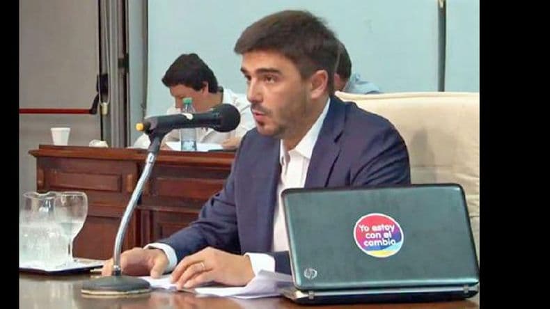 El intendente de Olavarría le apuntó a la productora