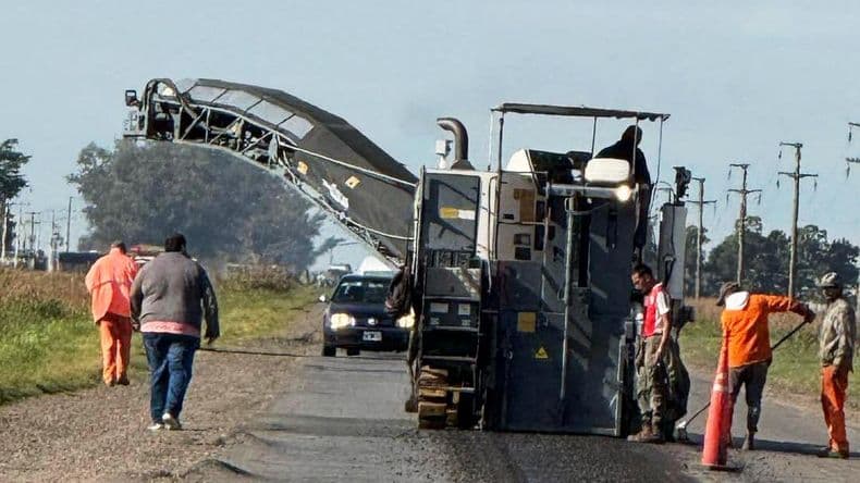 Con fondos del Gobierno provincial, retomaron las obras en la ruta Nº 32