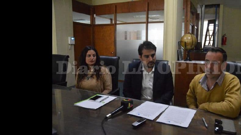 La Cámara de Comercio y Provincia Microempresas firmaron un convenio