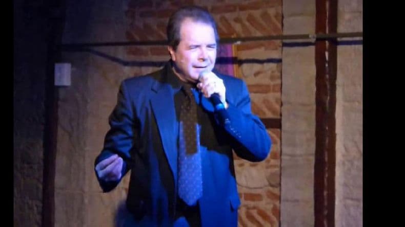Diego Solís cantará en “El Viejo Almacén”
