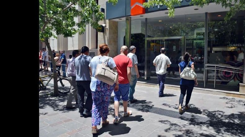 Los beneficiarios del Procrear pidieron respuestas en el Banco Hipotecario