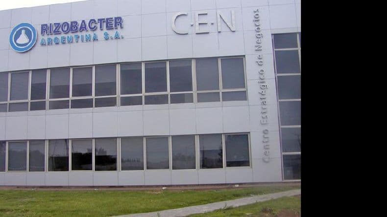 Bioceres compró una participación mayoritaria de Rizobacter
