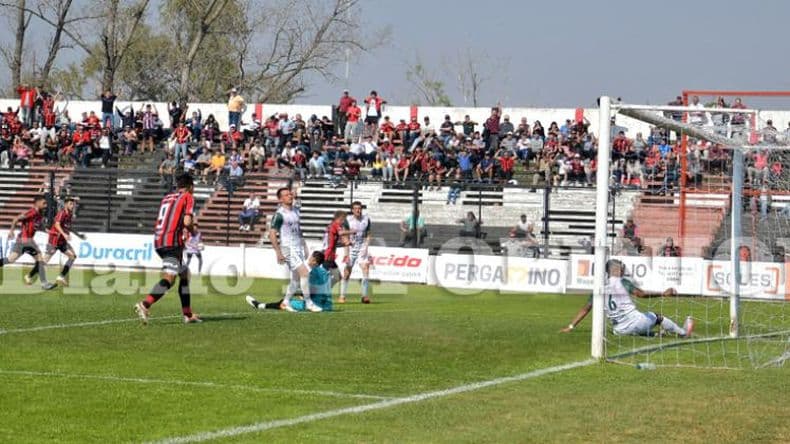 Douglas Haig volvió al triunfo: derrotó a Sportivo Belgrano 1 a 0