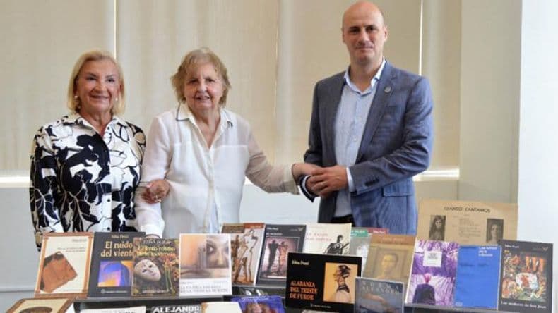 La Fundación Casa de la Cultura donó a la Unnoba la obra completa de Edna Pozzi