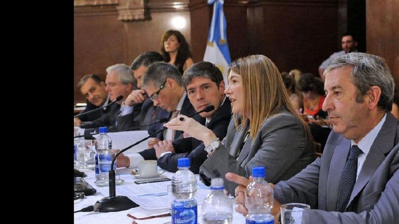 Apoyo de los gobernadores al acuerdo con los holdouts