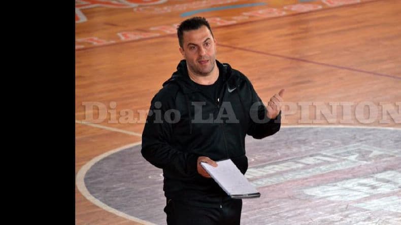 Silvio Santander pone en marcha su proceso formativo de basquetbol