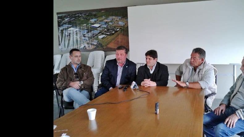Formalizaron el proyecto de la segunda etapa del SUM del Parque Industrial