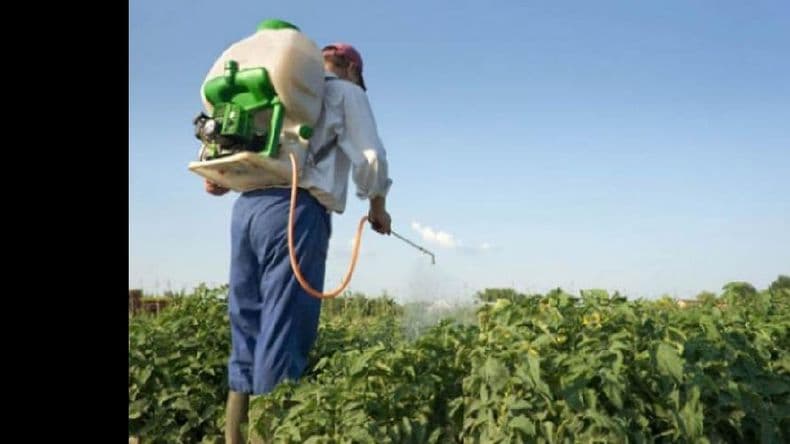 Suspenden por un año más la aplicación de la resolución de agroquímicos
