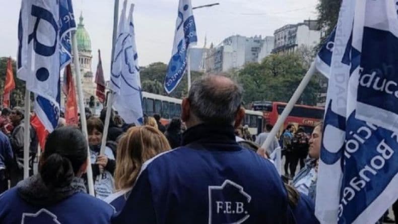 Gremios docentes anunciaron una medida de fuerza para la semana próxima: qué día