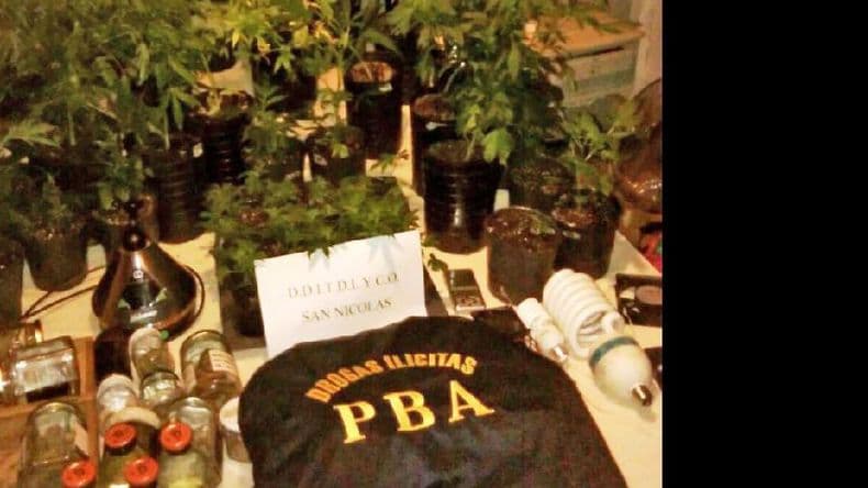 Cayó una joven por organizar fiestas electrónicas con venta de drogas