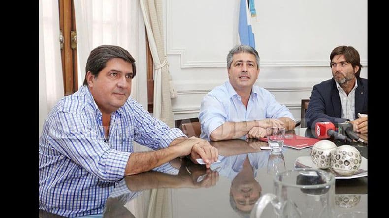 Encuentro entre el intendente y referentes de Provincia Microempresas por líneas de crédito para emprendedores locales