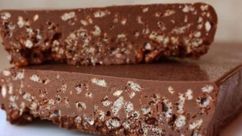 Anmat prohibió la elaboración y venta de dos chocolates con maní