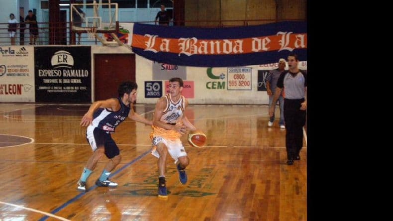 Provincial: caída de Sports ante Regatas de San Nicolás