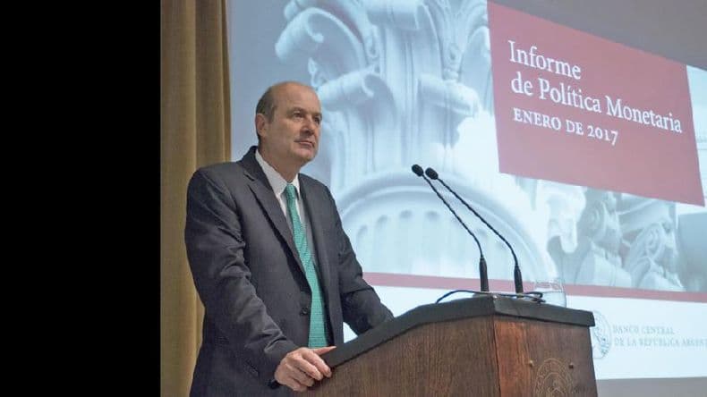 Sturzenegger destacó la baja de la inflación