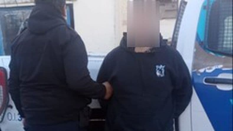 Un joven fue aprehendido por hostigar a su expareja pese a una medida de restricción vigente