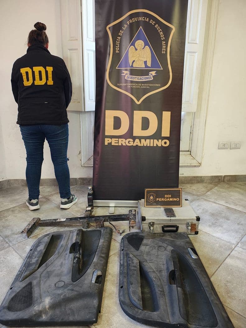 Cayó detenido el tercer implicado en los robos de autos y buscan al líder de la banda del Conurbano