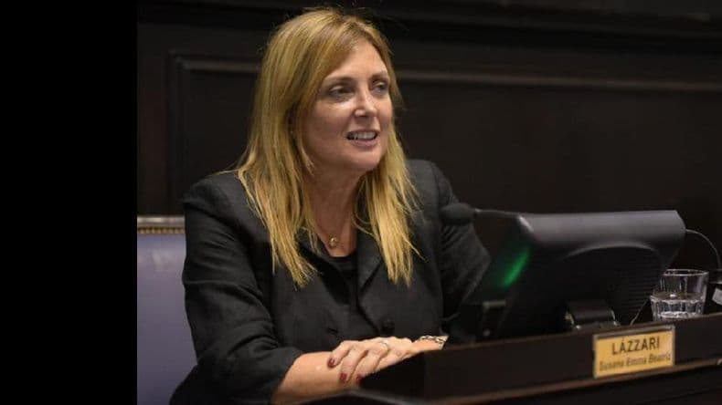 Lázzari, convocada a la reunión de la Bicameral por el desdoblamiento electoral