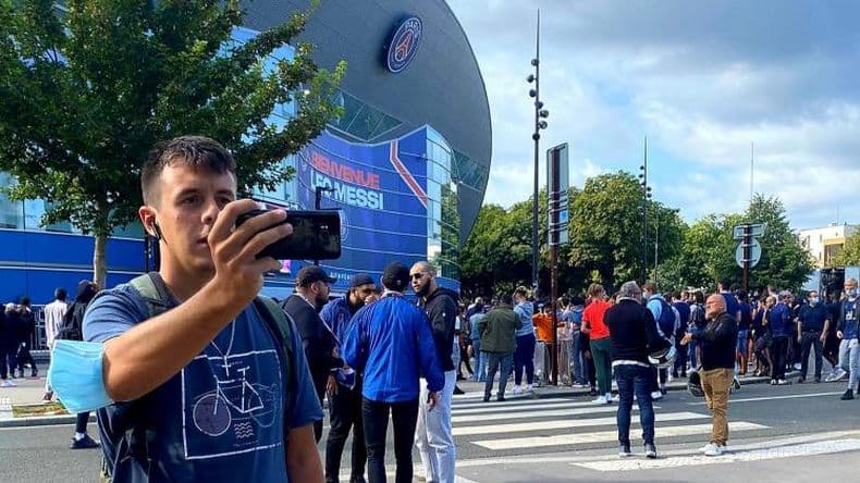 El periodista pergaminense que vive de cerca el furor por Messi en París