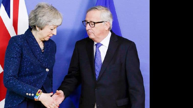 La UE y el Reino Unido acordaron mantener nuevas discusiones sobre el Brexit
