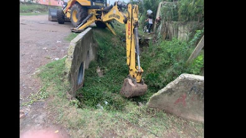 Basura en desagües pluviales, un problema constante en todos los barrios de Pergamino