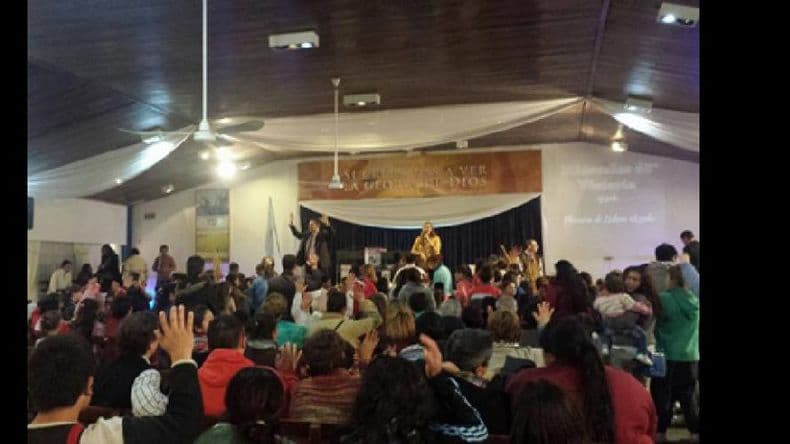 De la “Carpita del Cruce” al mundo, Gente Nueva cumple 52 años