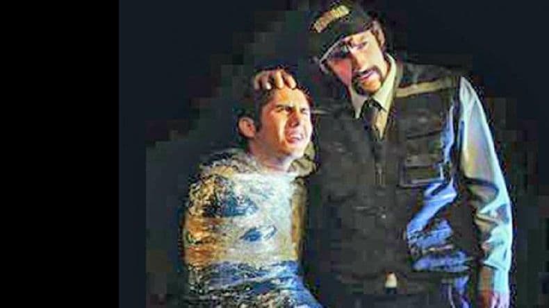Teatropello llega hoy con “Las moscas sobre el río”
