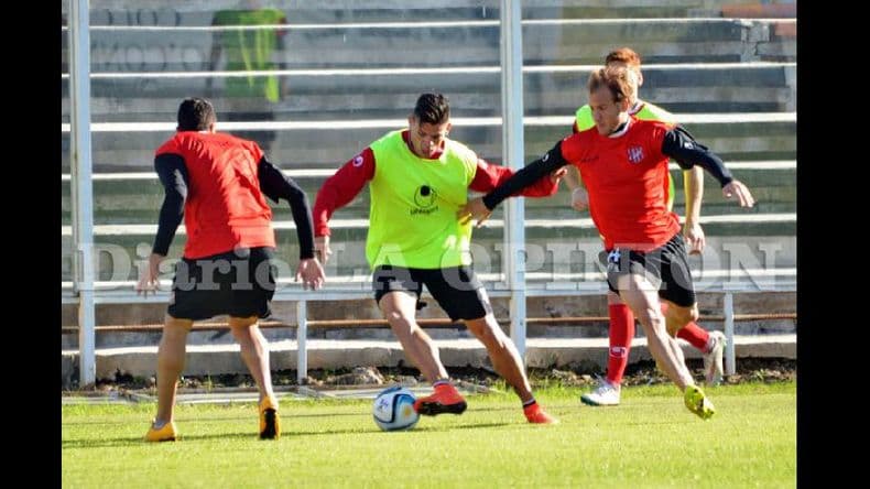 Guglielminpietro alineó el equipo con un cambio en el entrenamiento de ayer
