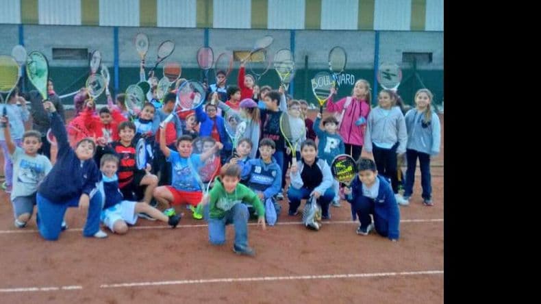 Argentino realizó mejoras en las canchas de tenis de su Campo de Deportes