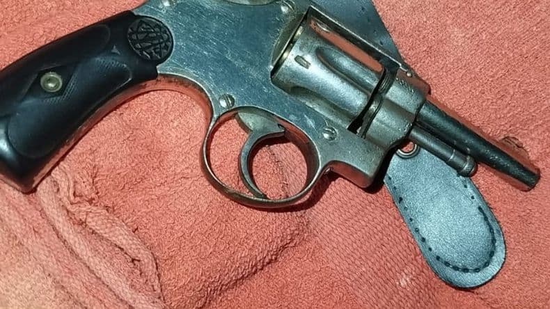 Un jubilado de 87 años baleó a su yerno tras una discusión familiar en Manuel Ocampo