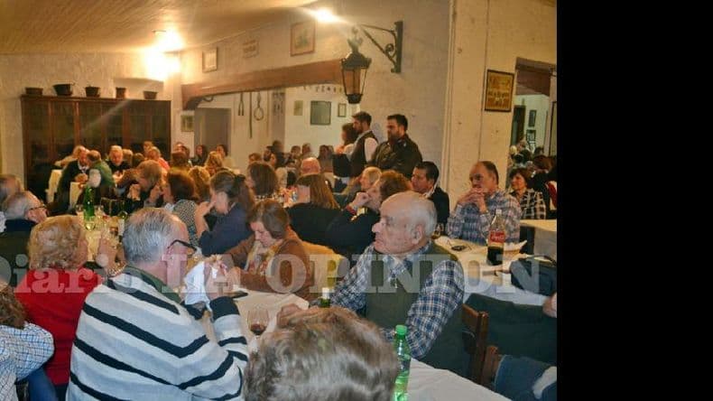 Unas 200 personas celebraron el 25 de Mayo en el Fortín