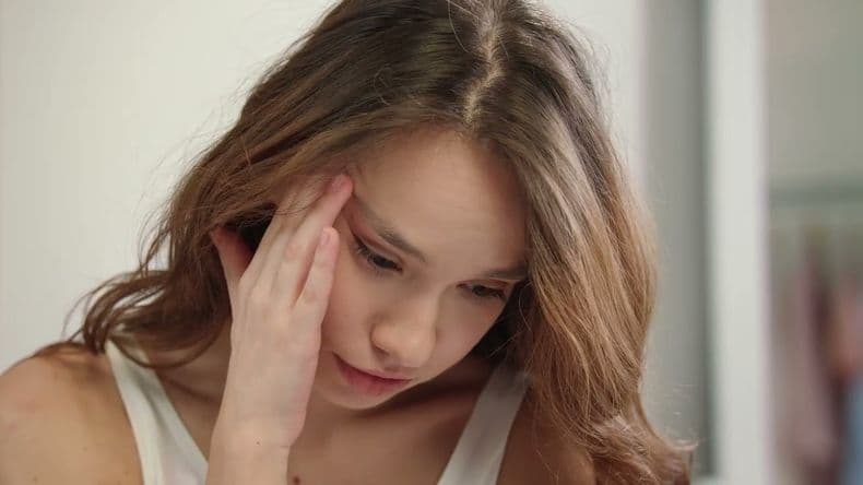 La mujer miraba un video en Facebook y el marido la agredió a golpes en el rostro hasta quebrarle el tabique