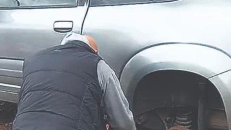 Fueron a robar cubiertas pero un vecino los descubrió