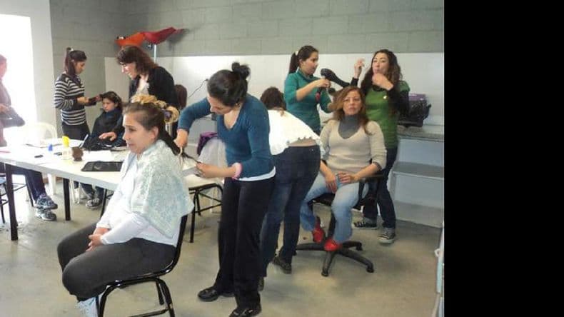 Continúan durante el verano los Talleres de Capacitación del Programa Emprender