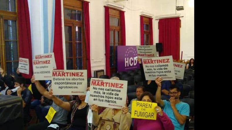 Movida sesión del Concejo por la protesta de vecinos del barrio Villa Alicia