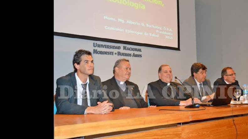 El Hospital realizó la primera charla de un ciclo sobre Bioética