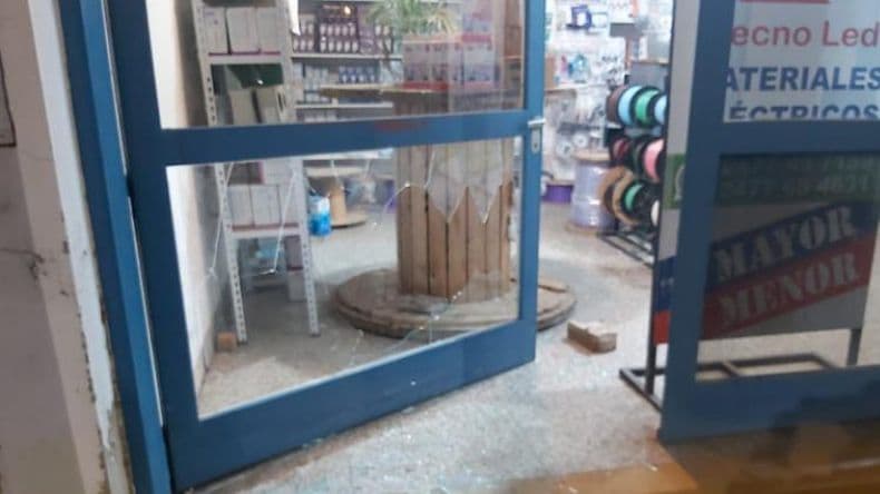 Robaron dos veces durante el fin de semana en un comercio de avenida Ameghino