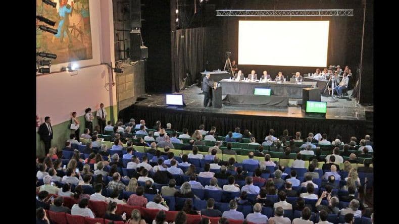 El Gobierno negó impulsar una política de “Cielos Abiertos”