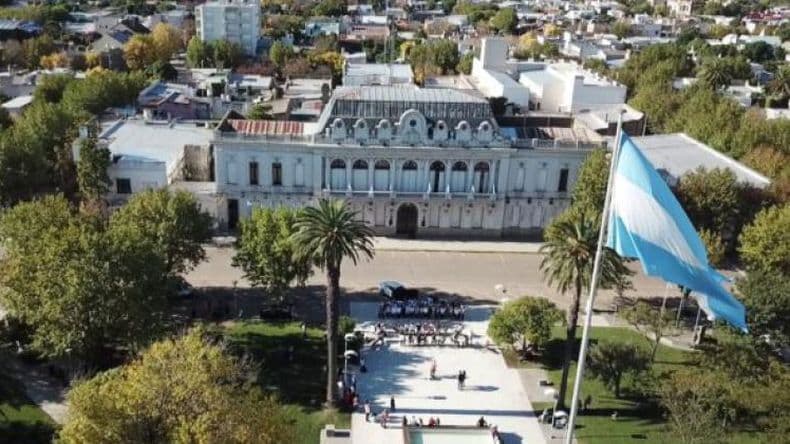 Una veintena de municipios debería incrementar su número de concejales