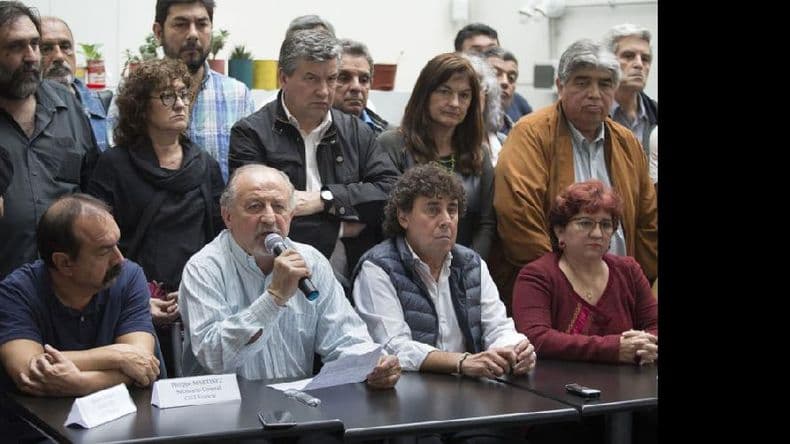 Las CTA se declararon en estado de sesión permanente