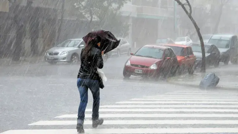 Alerta por tormentas fuertes en San Pedro: prevén lluvias intensas, granizo y ráfagas de hasta 90 km/h