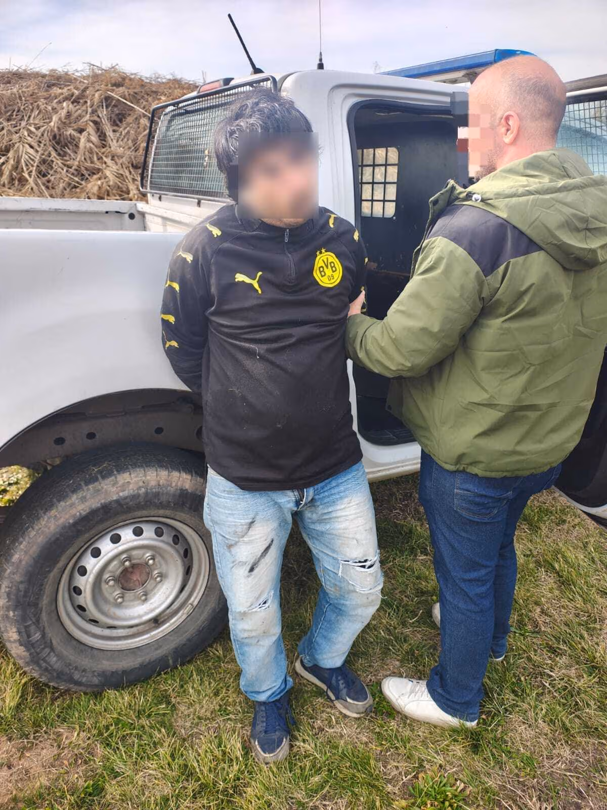 El femicida de Junín intentó llevarse como rehén a la nena de la mujer asesinada cuando se vio rodeado por la Policía de Pergamino