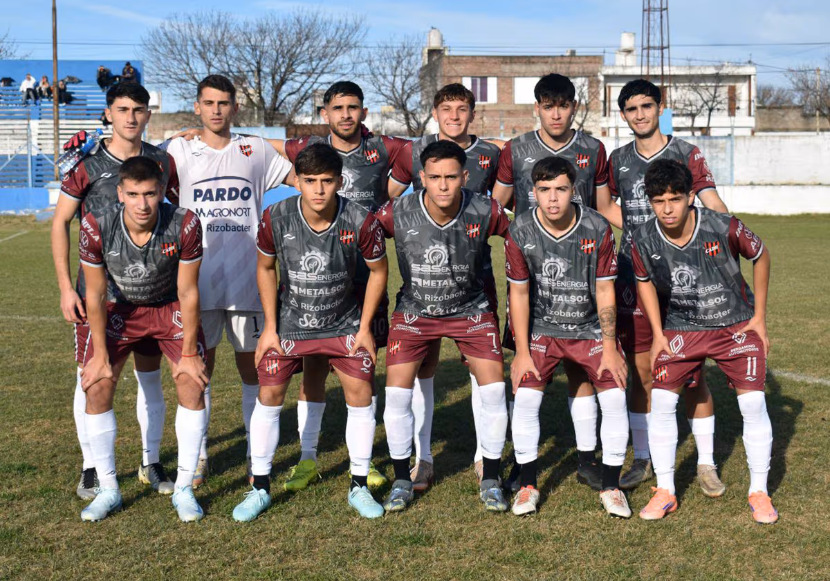 Fútbol local: Douglas busca extender su arranque perfecto ante Gimnasia
