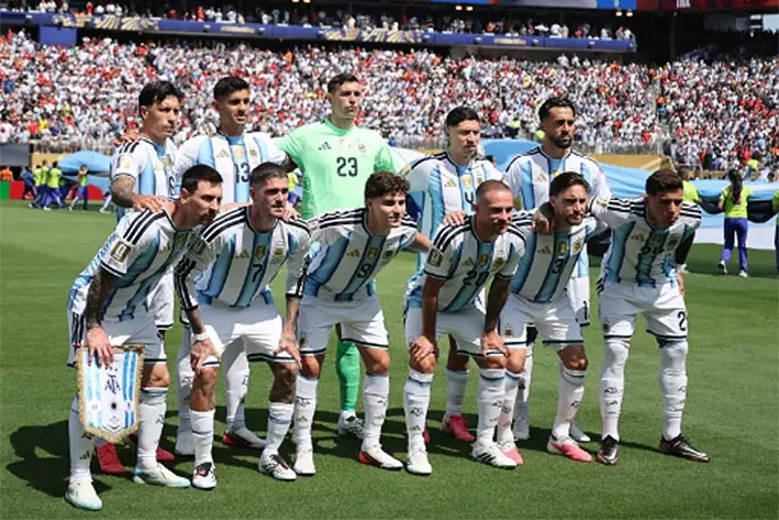 Mundial de Fútbol 2030: ¿Qué edad tendrán los jugadores de la selección argentina?