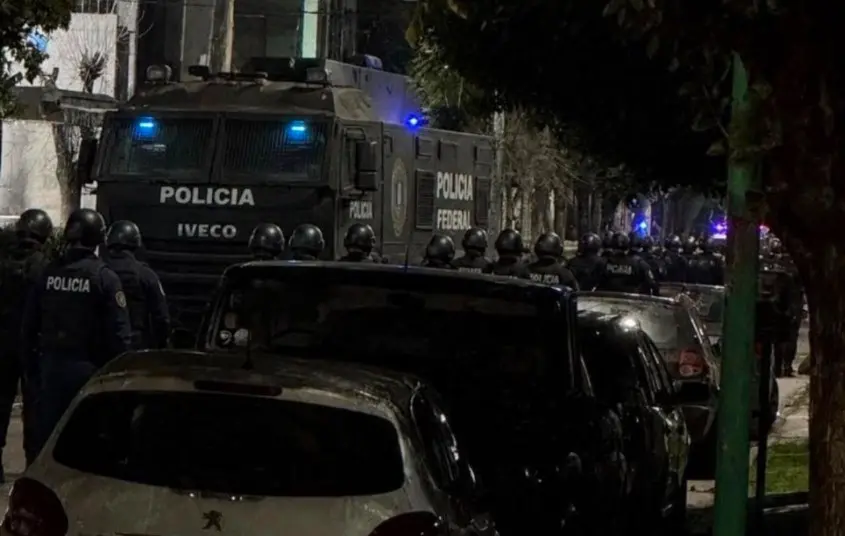 Se escapó el delincuente que ingresó al Banco Provincia de Ramallo