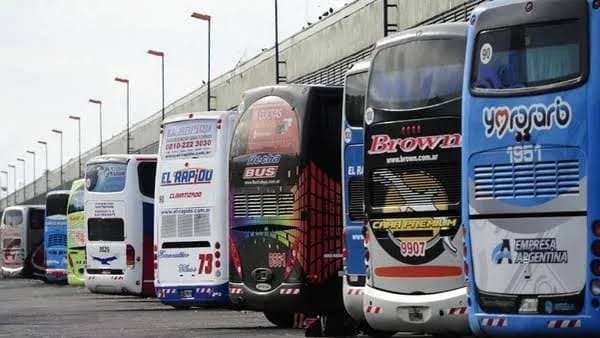 Simplificaron el régimen vigente de seguros para el transporte de pasajeros