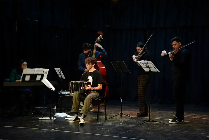 El tango toma el escenario de Registrarte con una noche dedicada al talento local